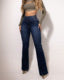 Jean taille haute sexy et élégant avec boutons froncés au dos.